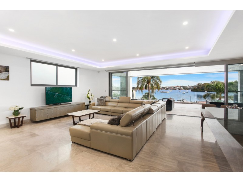 16 Townson Street, Blakehurst NSW 2221