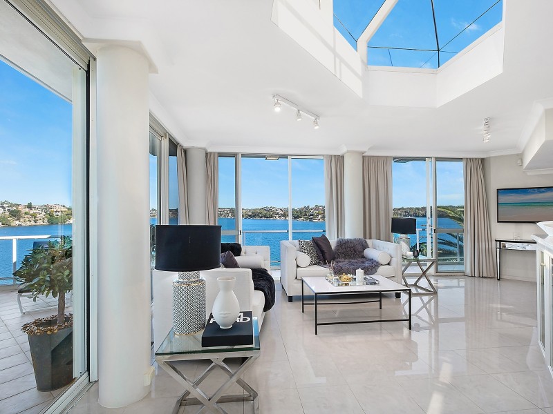 36 Pleasant Way, Blakehurst NSW 2221