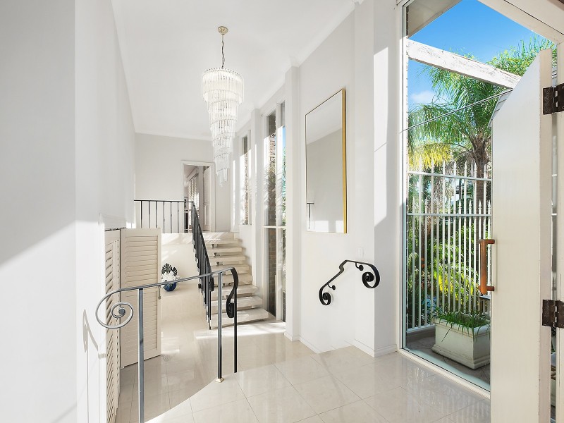 36 Pleasant Way, Blakehurst NSW 2221