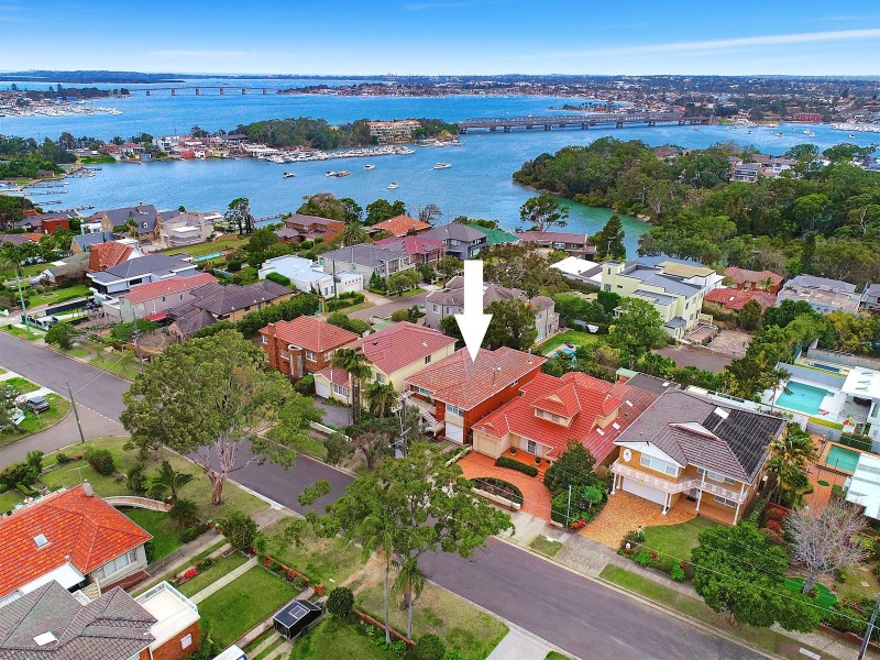 76 Townson Street, Blakehurst NSW 2221