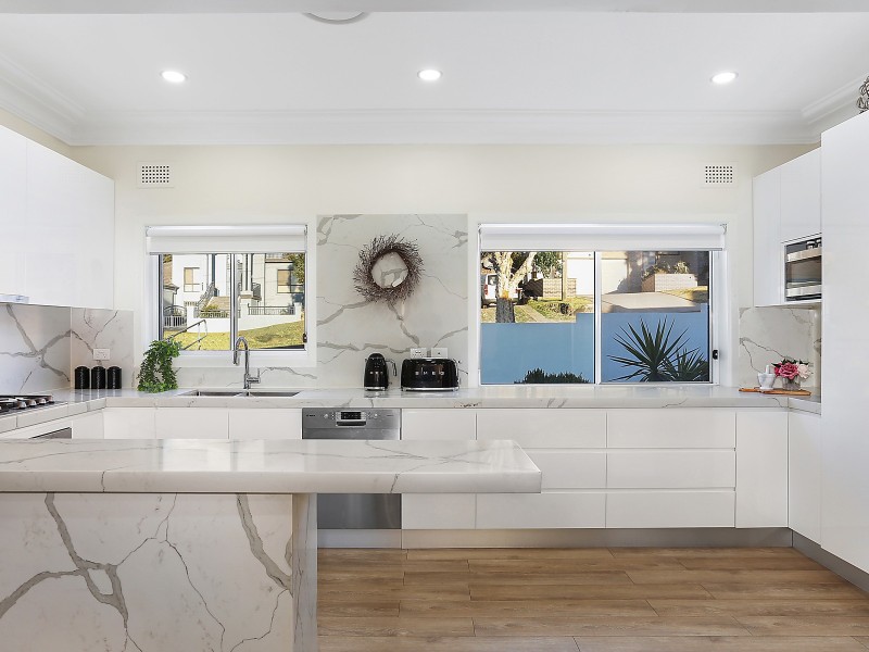 26 Boorara Avenue, Oatley NSW 2223