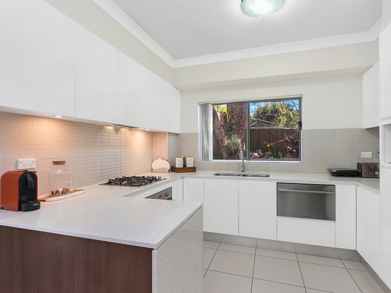 2/7 Kairawa Street, South Hurstville NSW 2221