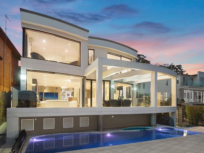 16b Russell Street, Oatley NSW 2223