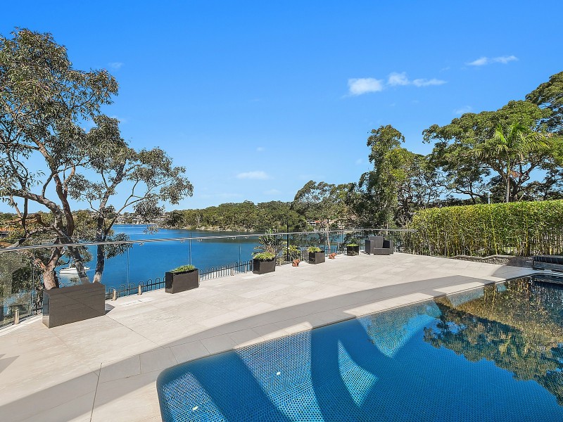 16b Russell Street, Oatley NSW 2223