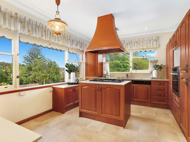 24 Wisdom Street, Connells Point NSW 2221