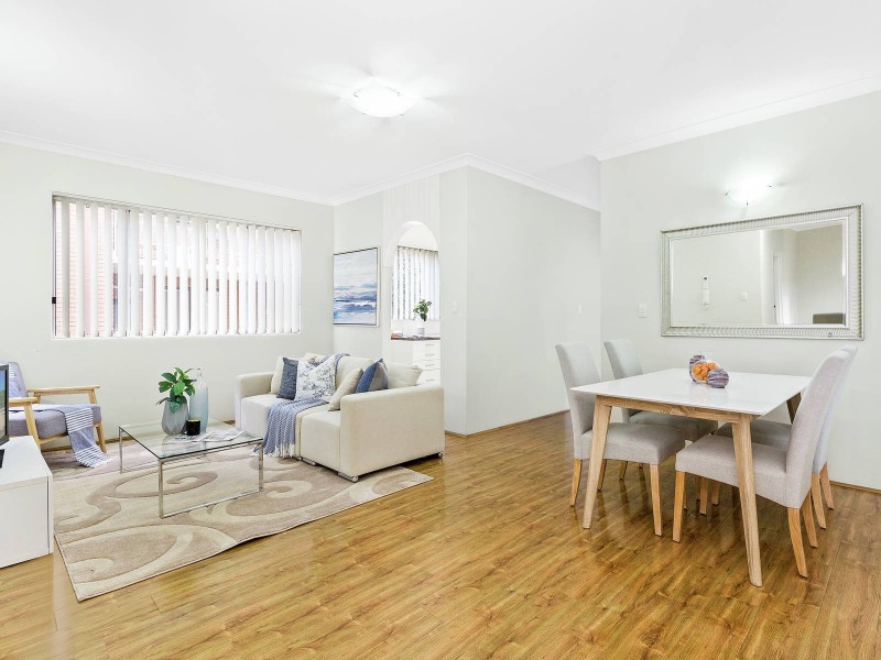 1/6 Carnarvon Street, Carlton NSW 2218