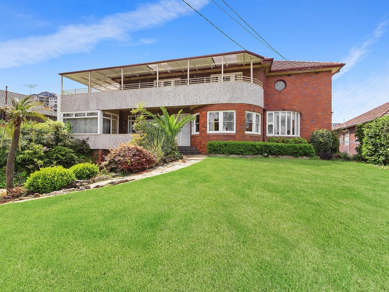 8 Neirbo Avenue, Hurstville NSW 2220