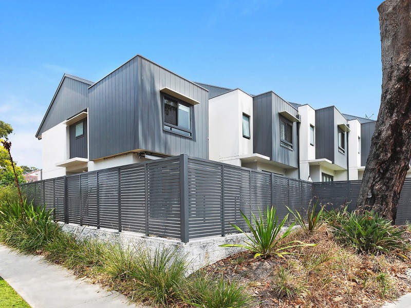 1/240 Kingsway, Caringbah NSW 2229