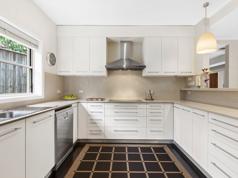 12 Rose Avenue, Connells Point NSW 2221