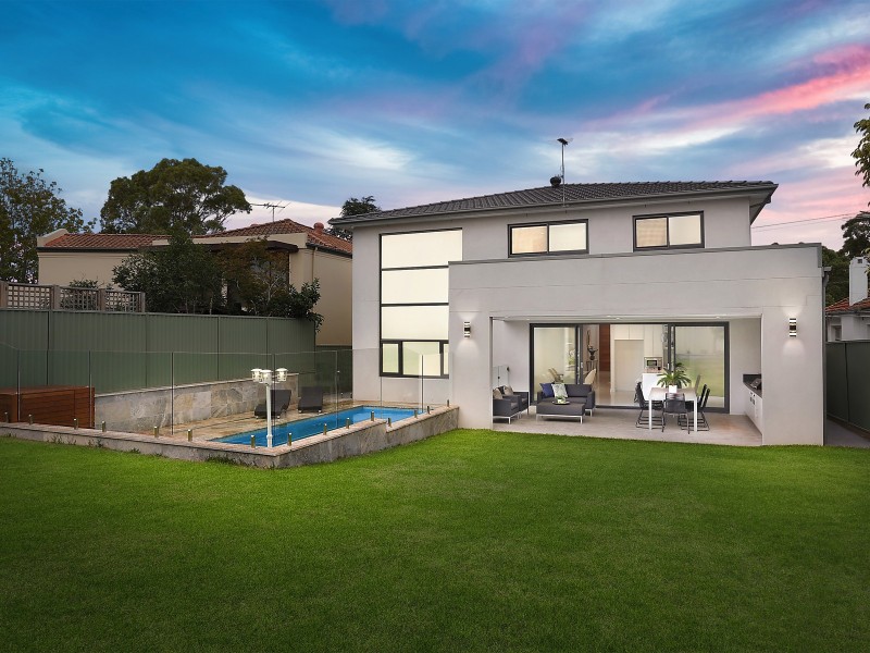 18 Douglas Haig Street, Oatley NSW 2223