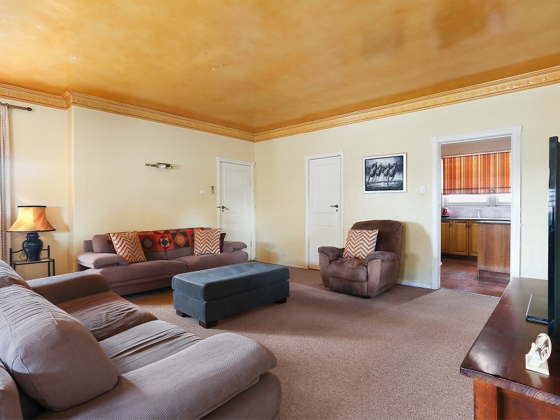 13 Joseph Street, Blakehurst NSW 2221