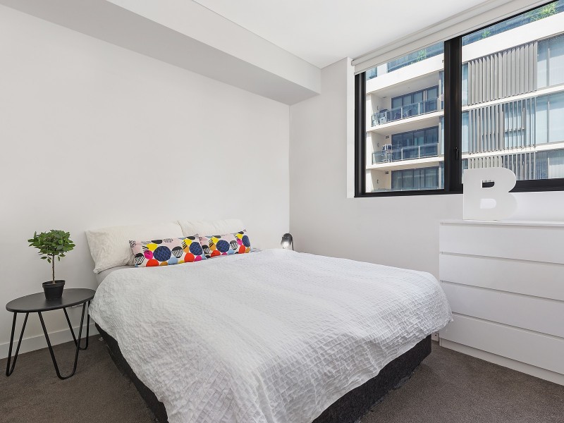 702/15 Brodie Spark Drive, Wolli Creek NSW 2205