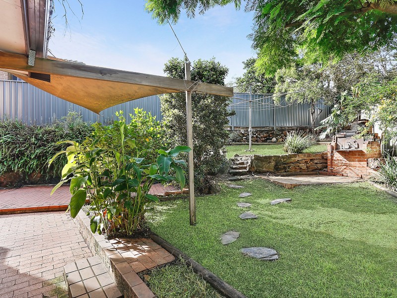 1047 Forest Road, Lugarno NSW 2210