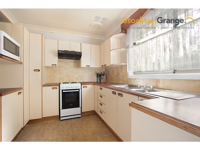 38 Parkes Cres, Blackett NSW 2770