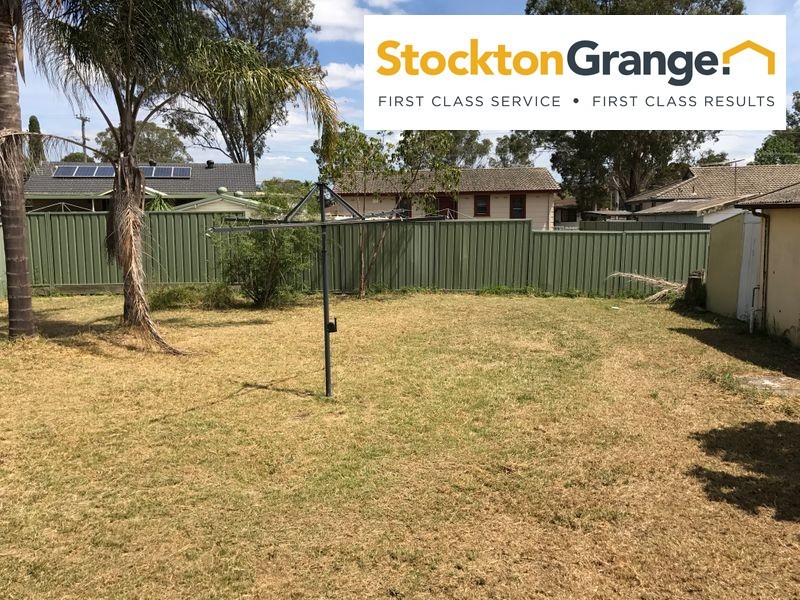 30 Mindanao Avenue, Lethbridge Park NSW 2770