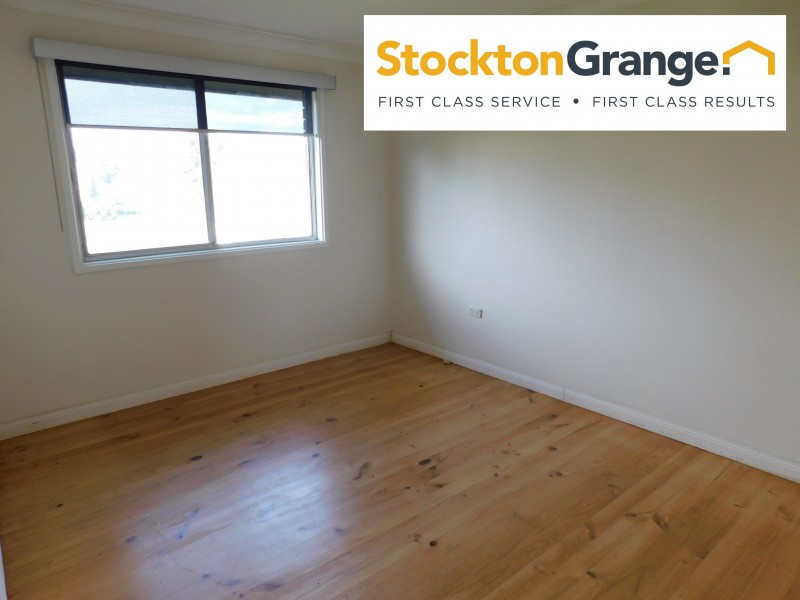 19 Grevillea Drive, St Clair NSW 2759