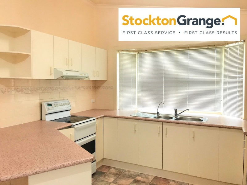 2/51A Robyn Street, Blacktown NSW 2148