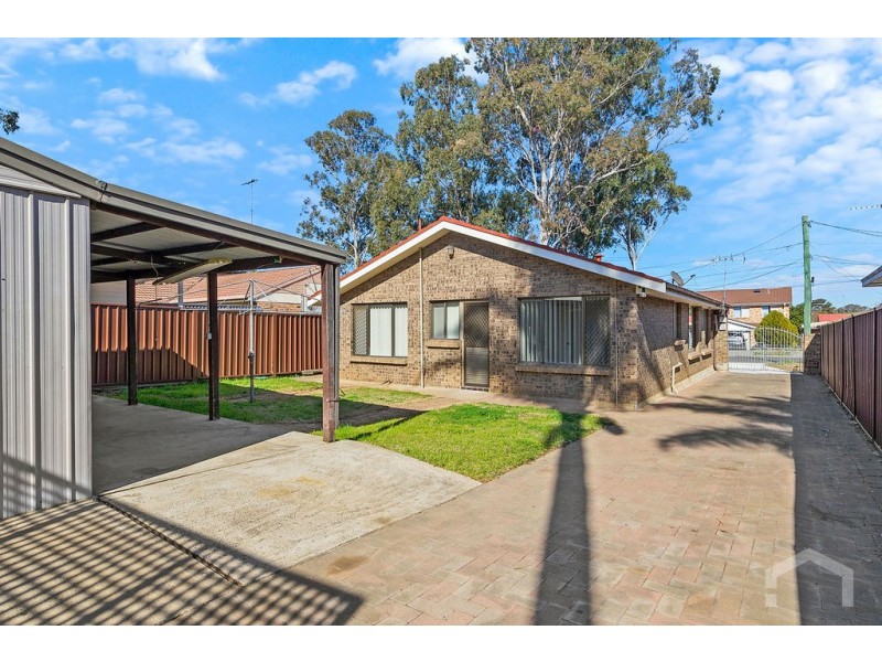 33 DUDLEY STREET, Mount Druitt NSW 2770