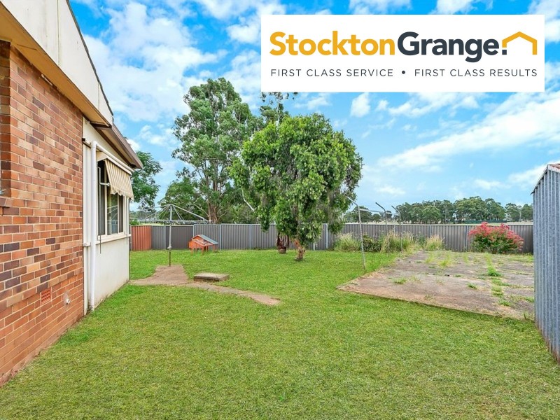 26 Nauru Crescent, Lethbridge Park NSW 2770