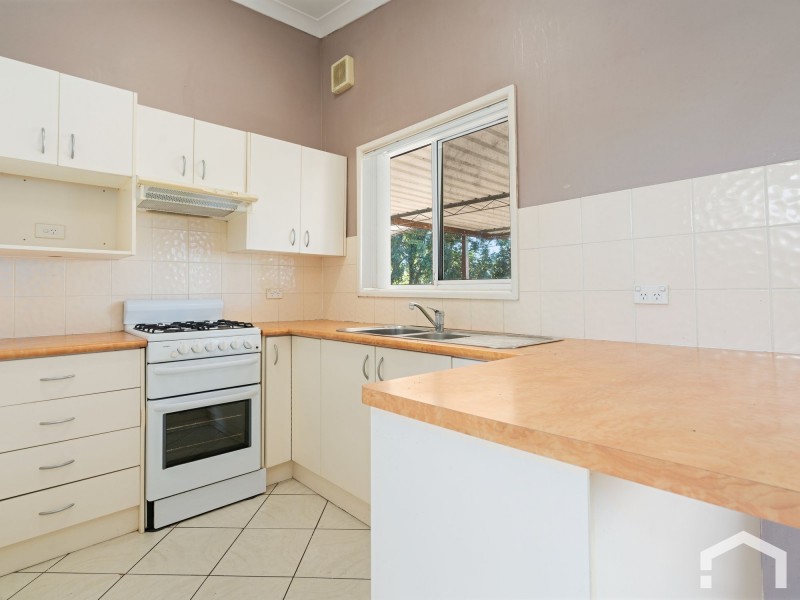 5 Jakari Crescent, Whalan NSW 2770