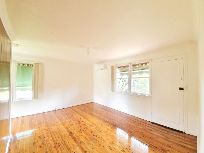 14 Torres Crescent, Whalan NSW 2770