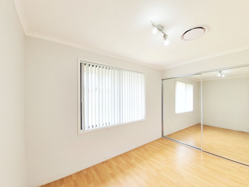 103 Explorers Way, St Clair NSW 2759