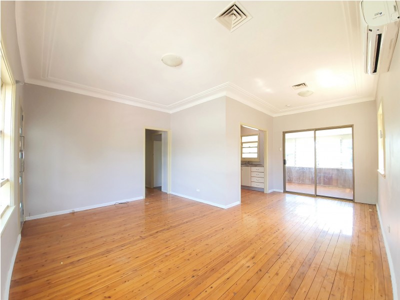21 Anthony Crescent, Kingswood NSW 2747