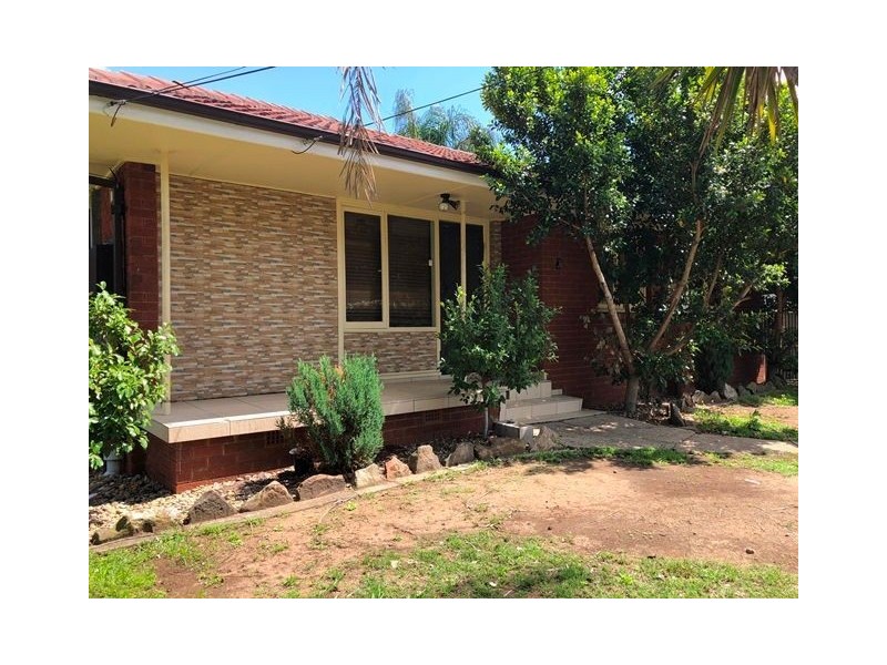 31 Richardson Crescent, Hebersham NSW 2770