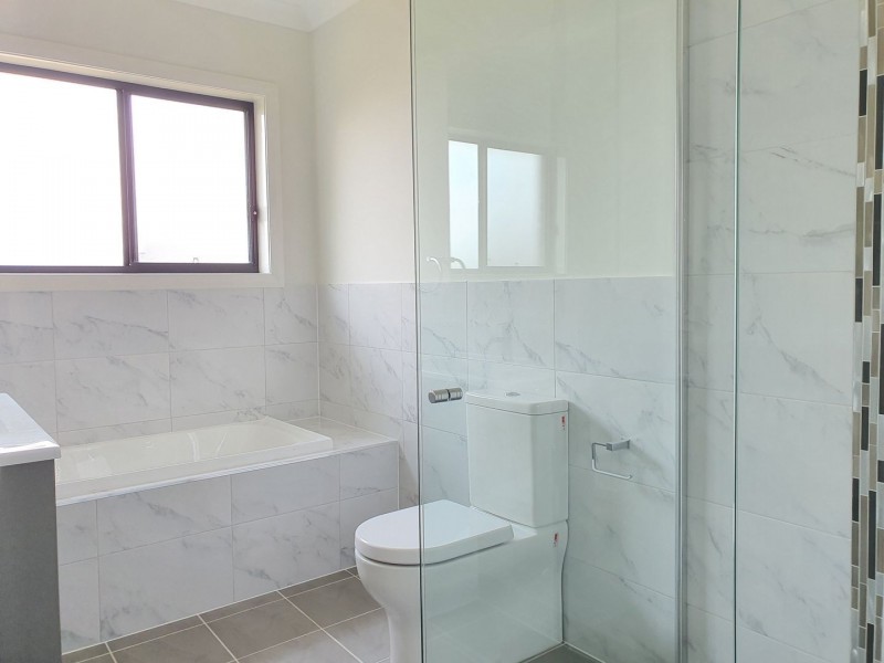 64 Flynn Circuit, Jordan Springs NSW 2747