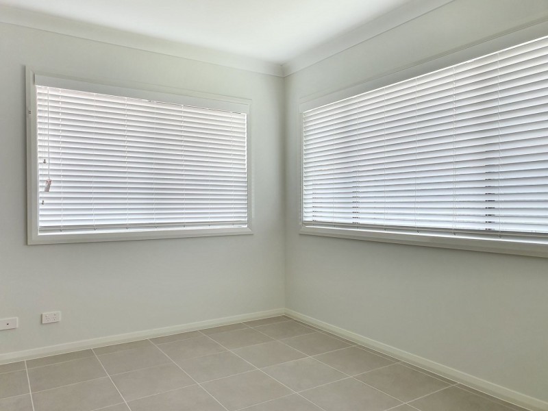 64 Flynn Circuit, Jordan Springs NSW 2747