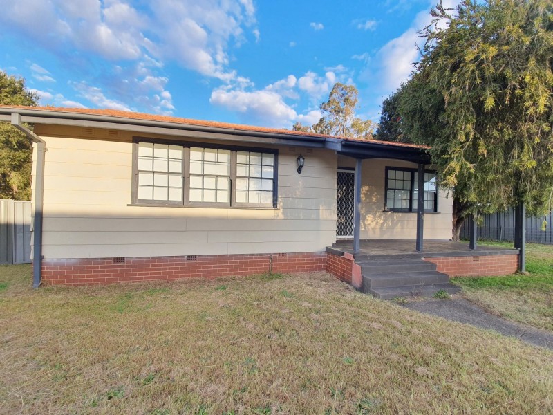 6 Weisel Place, Willmot NSW 2770