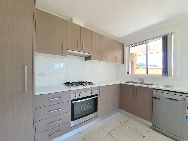 21a Nicolaidis Crescent, Rooty Hill NSW 2766