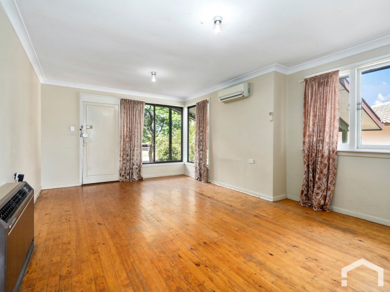 13 Field Place, Blackett NSW 2770