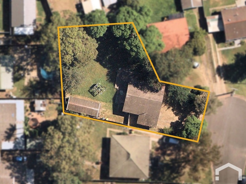 13 Field Place, Blackett NSW 2770