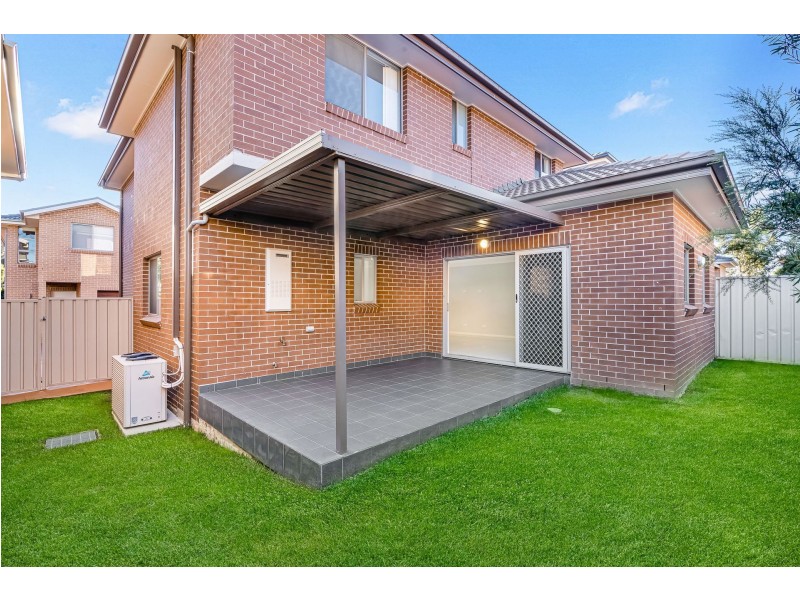 5 Ocimum Glade, Kellyville Ridge NSW 2155