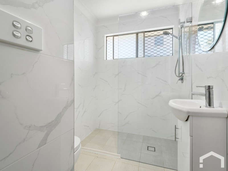 37 Kavieng Ave, Whalan NSW 2770