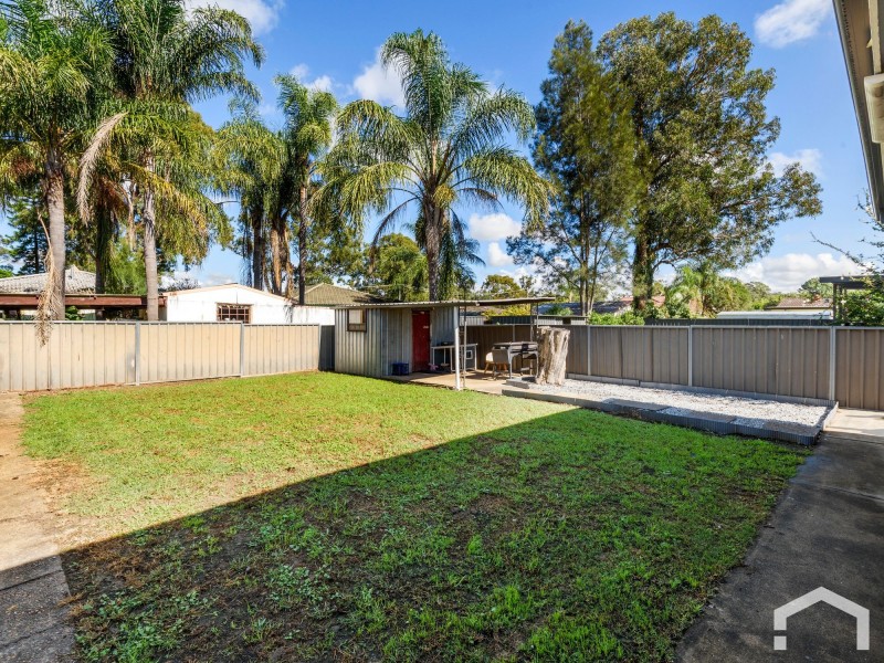 37 Kavieng Ave, Whalan NSW 2770