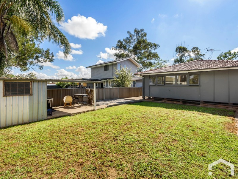 37 Kavieng Ave, Whalan NSW 2770