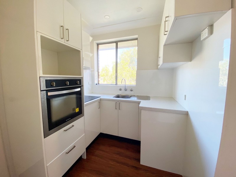 6/28 Morris Avenue, Croydon Park NSW 2133