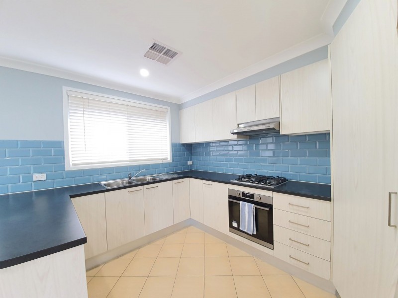 19 Snowdrift Court, St Clair NSW 2759