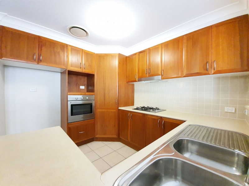 25 Kirkton Place, Beaumont Hills NSW 2155