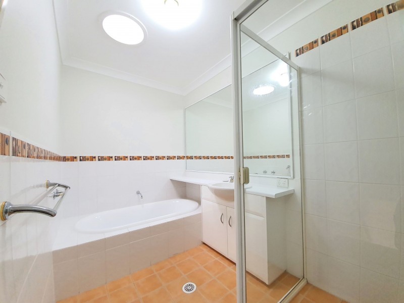 25 Kirkton Place, Beaumont Hills NSW 2155