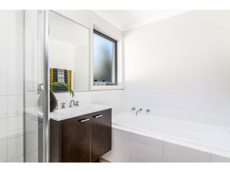 160 Stanhope Parkway, Stanhope Gardens NSW 2768