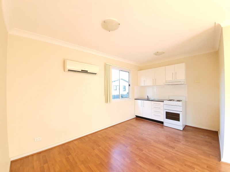36A Pitcairn Avenue, Lethbridge Park NSW 2770