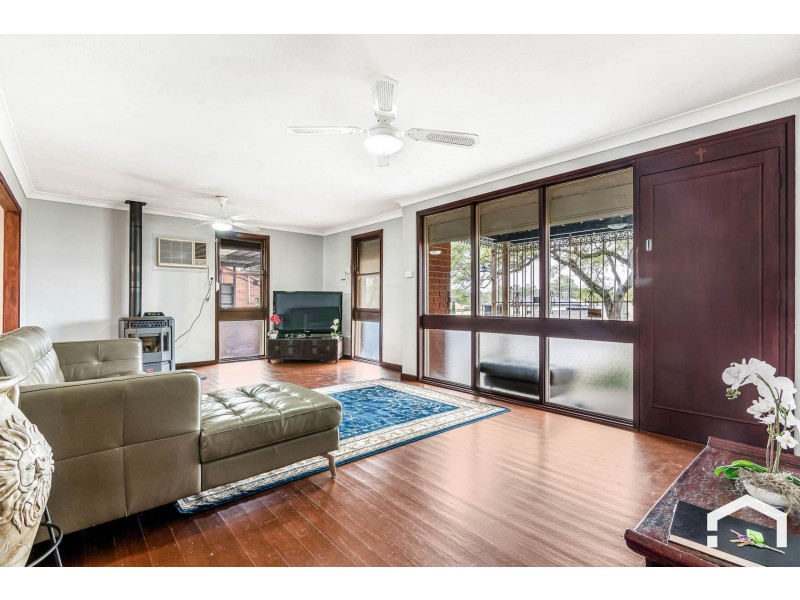 176 Woodstock Avenue, Whalan NSW 2770