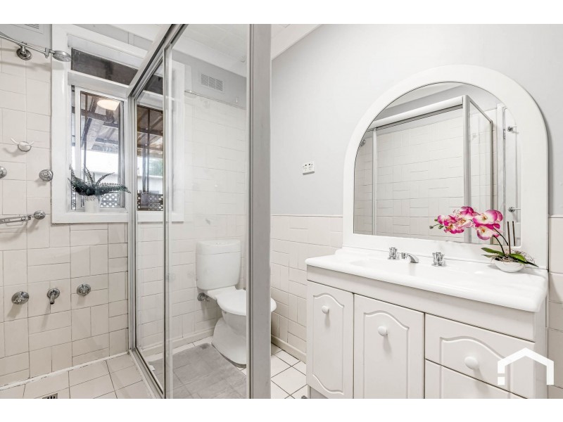 176 Woodstock Avenue, Whalan NSW 2770