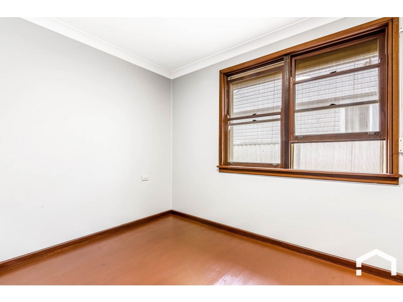 176 Woodstock Avenue, Whalan NSW 2770