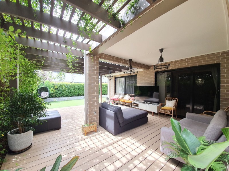 42 Rafter Parade, Ropes Crossing NSW 2760