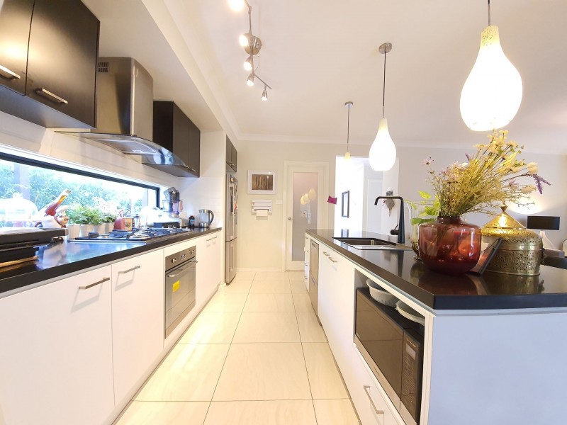 42 Rafter Parade, Ropes Crossing NSW 2760