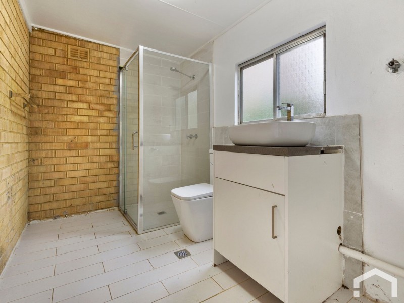 34 Moorebank Avenue, Moorebank NSW 2170